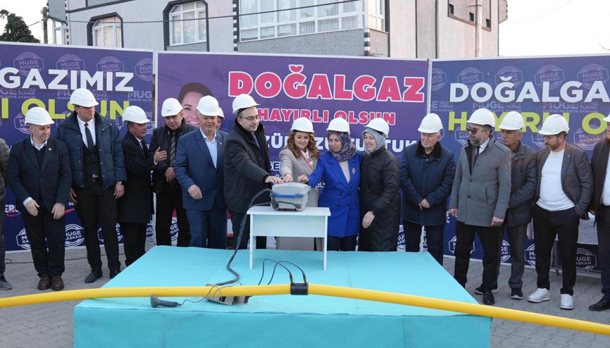Başkan Topak: 2026 yılı içerisinde doğal gaz ulaşmayan mahalle kalmayacak