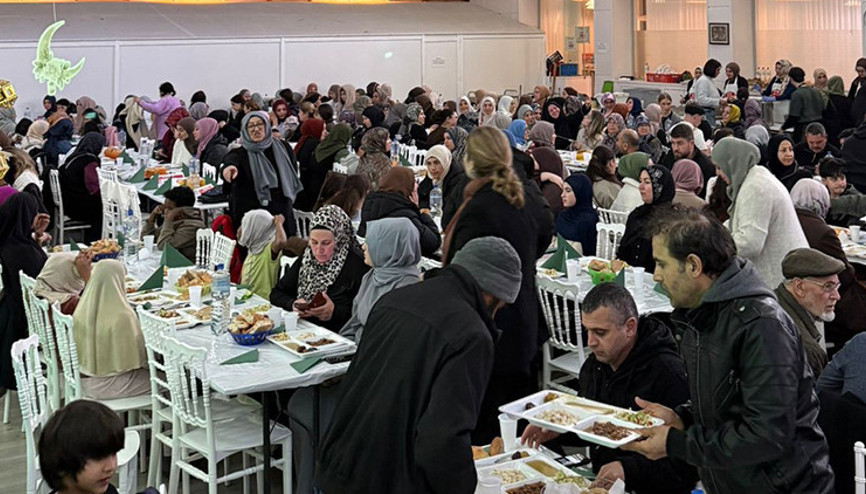 Kadir Gecesi’nde Mimar Sinan Camii’ne yoğun katılım