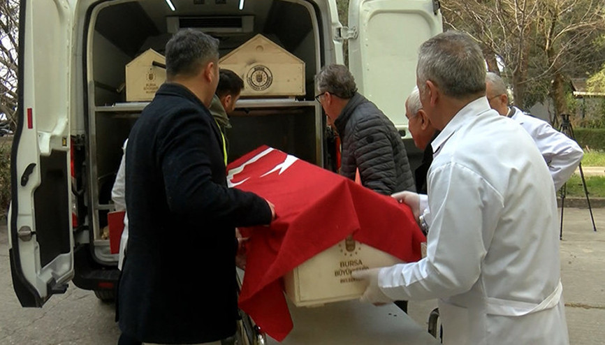 Vasiyeti yerine getirildi | Albayın cenazesi 6 yıl sonra toprağa verilecek