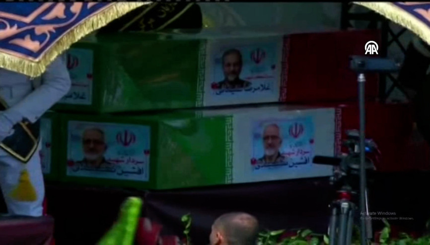 Tahranda Ali Laricani için cenaze töreni düzenlendi