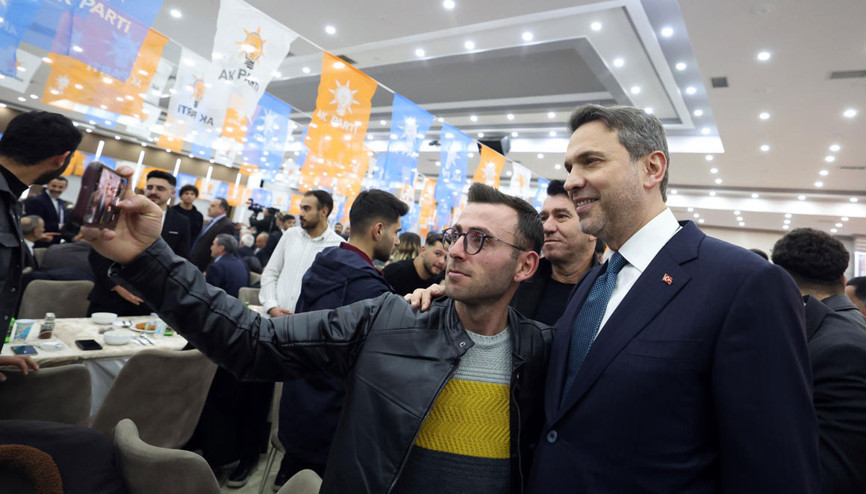 Bakan Alparslan Bayraktar Erzincandaki Vefa İftarı programında konuştu