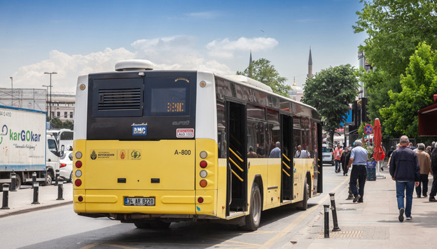 BAYRAMDA BUGÜN TOPLU TAŞIMA ÜCRETSİZ Mİ Ramazan Bayramı 2. günü İETT otobüsler, metro, metrobüs, tramvay, Marmaray bedava mı, paralı mı