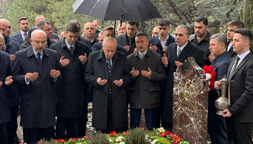 MHP lideri Bahçeli: Partilerimizin, Türkiyenin meselelerinde görüş birliğinde olmasını temenni ediyorum