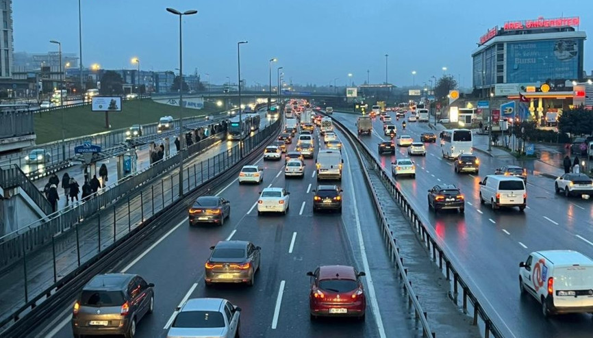 Bayram sonrası trafik yoğunluğu