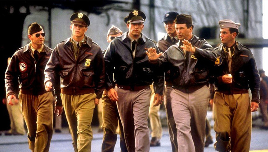Pearl Harbor filminin konusu nedir, oyuncuları kimler