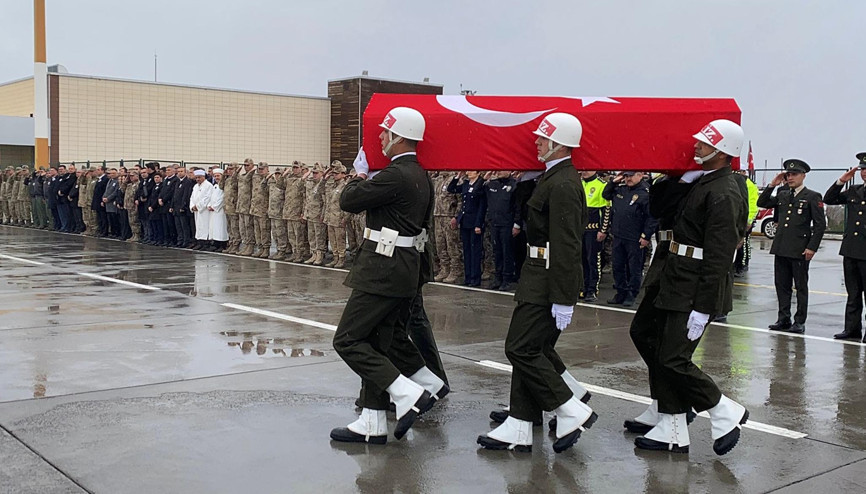 Şehit asker için Iğdırda uğurlama töreni
