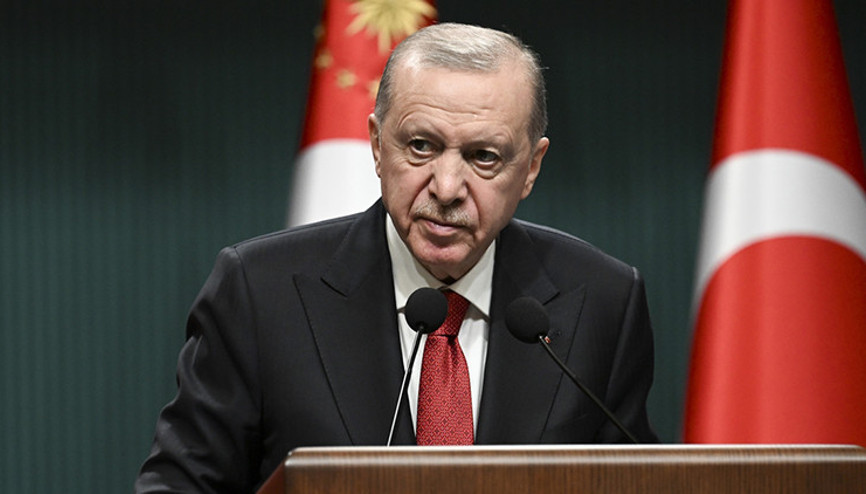 AK Partinin sitesinde de yayımlanacak | Cumhurbaşkanı Erdoğan takdim yazısını kaleme aldı