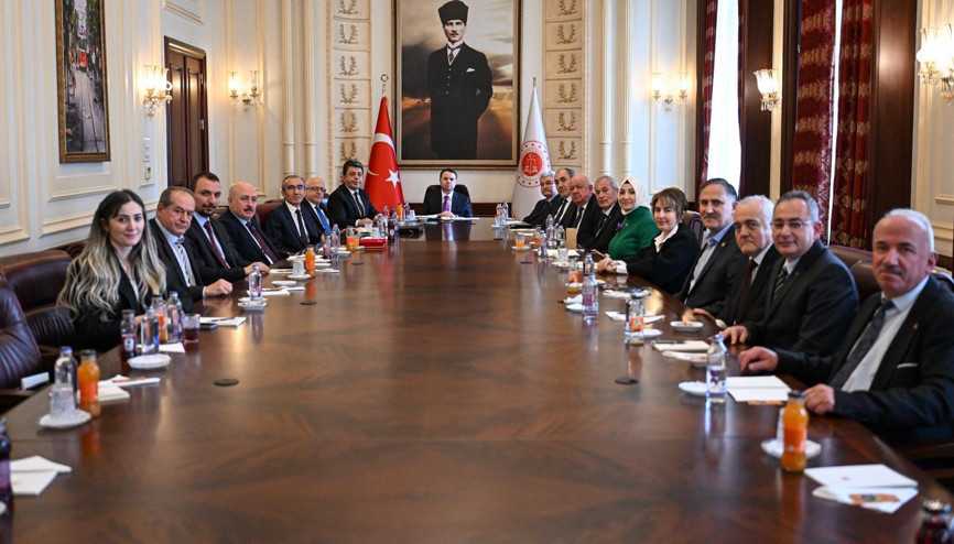 ANKABİR’den Adalet Bakanlığı’na ziyaret