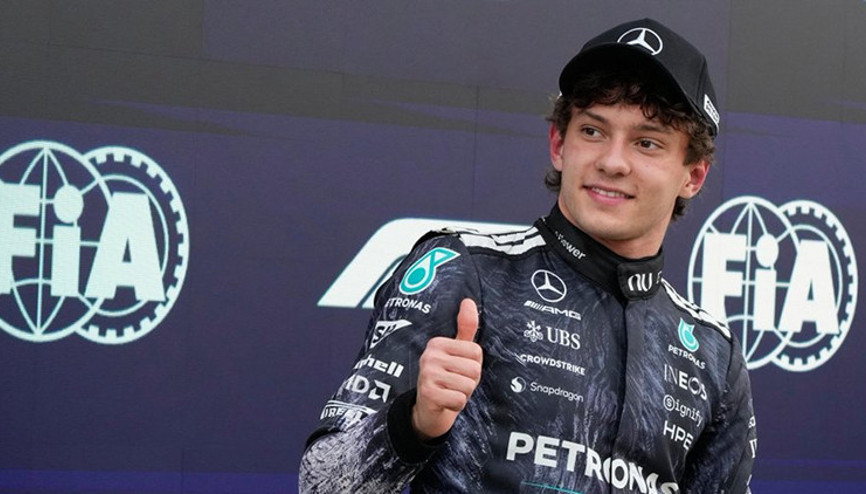 Formula 1 Japonya Grand Prixsinde zafer Kimi Antonellinin