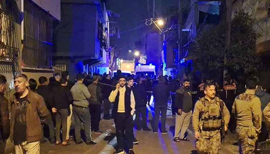 Adana’da bir evin damında patlama: 1 ölü, 1 yaralı Adana’da bir evin damında patlama: 1 ölü, 1 yaralı