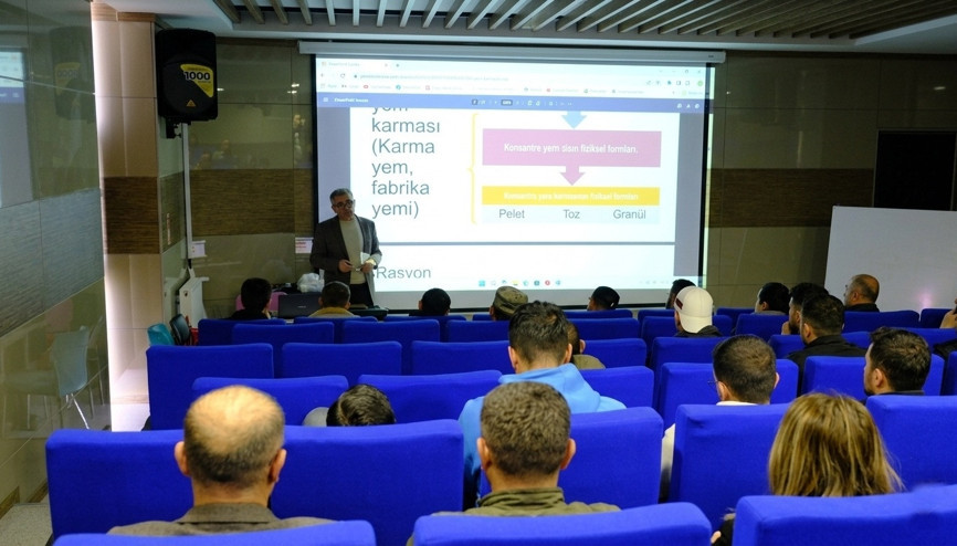Şarkışlada Sürü yönetimi elemanı kursu