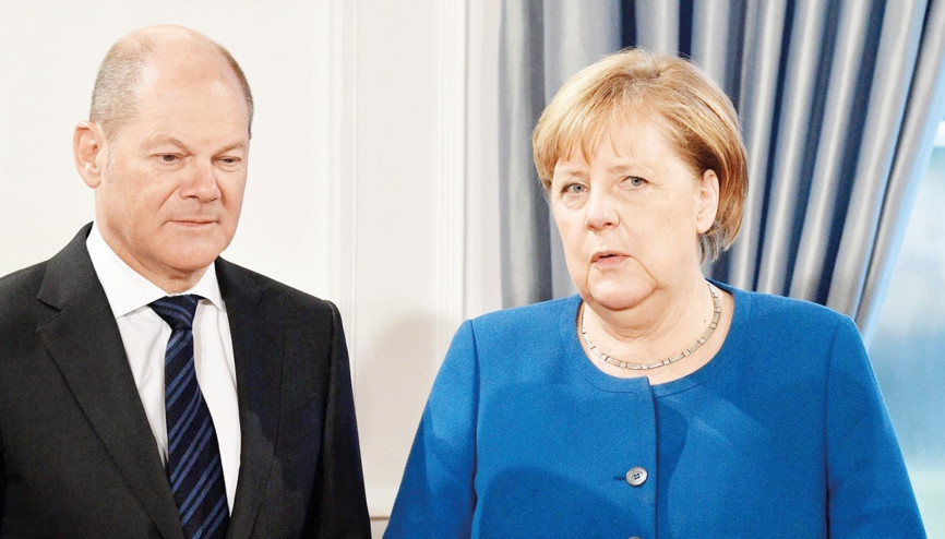 Eski başbakanlar Scholz ve Merkel suikast listesinde
