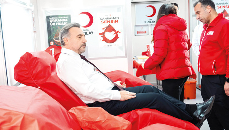 Yeğeniyle Kızılay’da