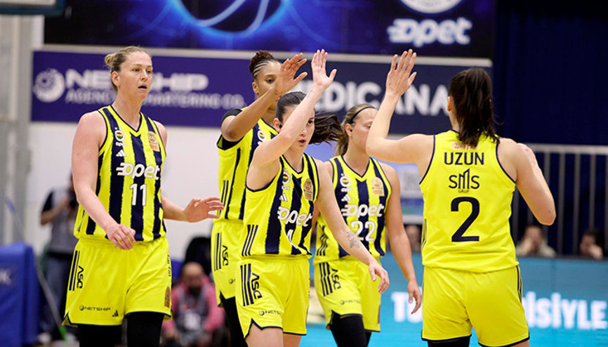 Fenerbahçe şampiyonluk için parkeye çıkıyor
