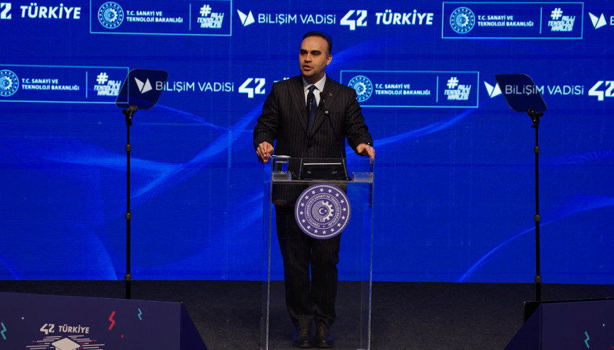 Eğitmensiz yazılım okulu 42 Türkiye ilk mezunlarını verdi