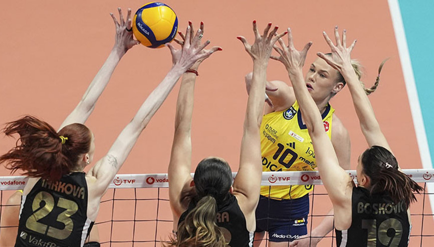 Fenerbahçe Medicana 0-3 Vakıfbank (Sultanlar Ligi final)