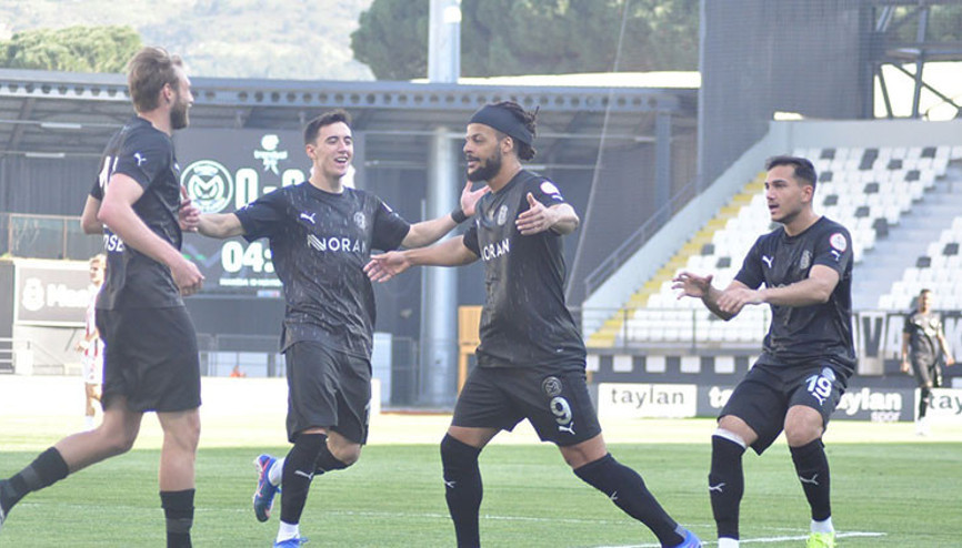 Manisa FK, Pendiksporu 2 golle geçti