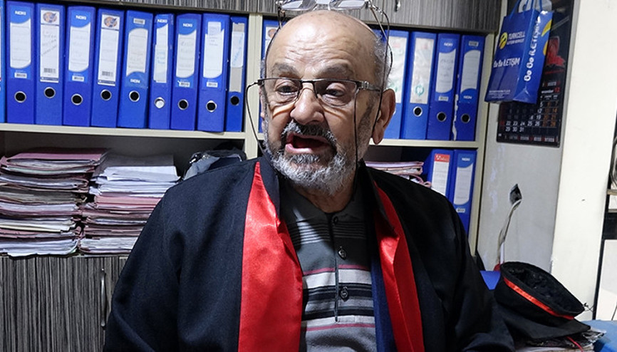 İçinde ukde kalmıştı: 77 yaşında üniversite hayalini gerçekleştirdi | Öğrenciler bana dede diyordu