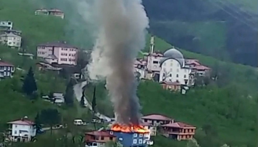 Ordu’da bir ev yangında büyük hasar gördü Ordu’da bir ev yangında büyük hasar gördü