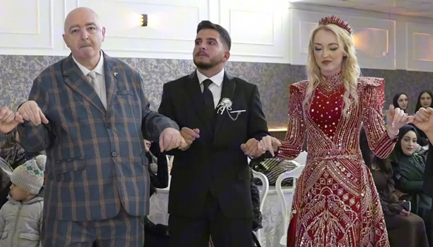 İskoçyadan tatil için geldi, Musaya vurulunca hayatı değişti | Evlendi, Müslüman olup adını değiştirdi
