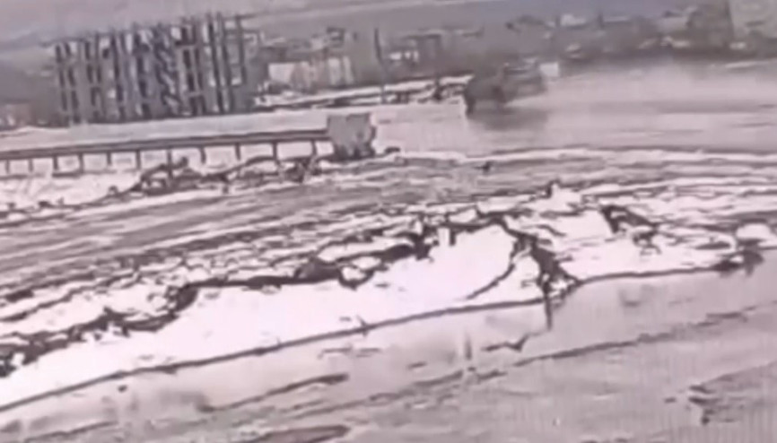 Bitliste otomobilin takla attığı kaza kamerada