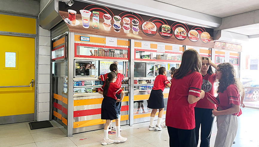İstanbul’da 100 bin öğrenciye kantin kart