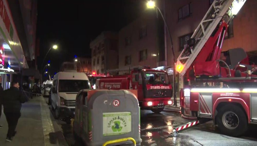 Küçükçekmece’de korkutan otel yangını