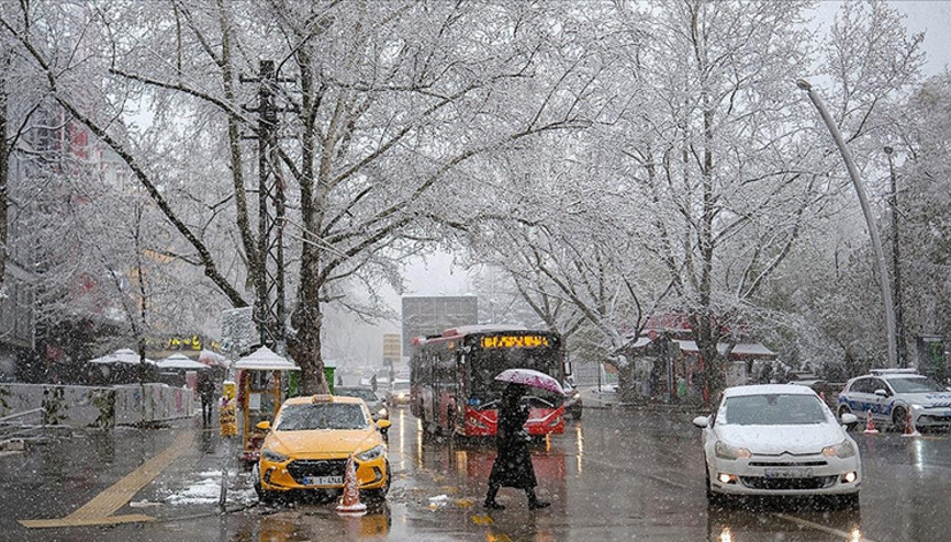 Ankarada bugün (10 Nisan) okullar tatil mi Sağanak yağış ve kar uyarısı sonrası gündem geldi