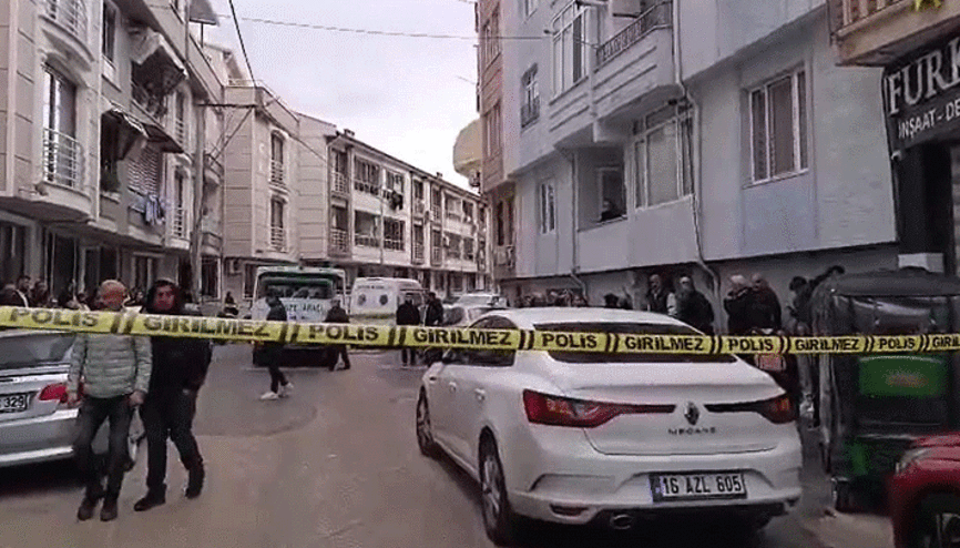 Bursada vahşet Evinde boğazı kesilerek öldürülmüş halde bulundu