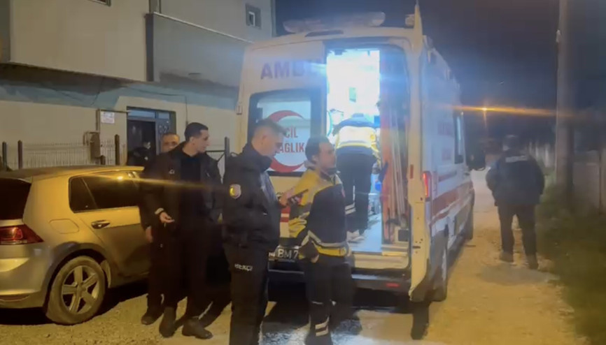 Sakaryada borç kavgasında bir yaralı Sakaryada borç kavgasında bir yaralı