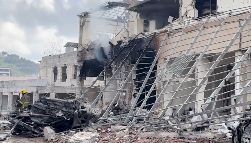 İsrailin Nebatiye kentine düzenlediği saldırılarda 13 güvenlik gücü hayatını kaybetti