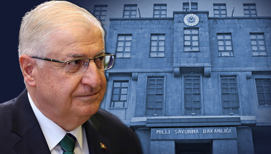 Milli Savunma Bakanı Yaşar Güler, Kara Kuvvetleri Komutanlığında düzenlenen Değerlendirme Toplantısına katıldı