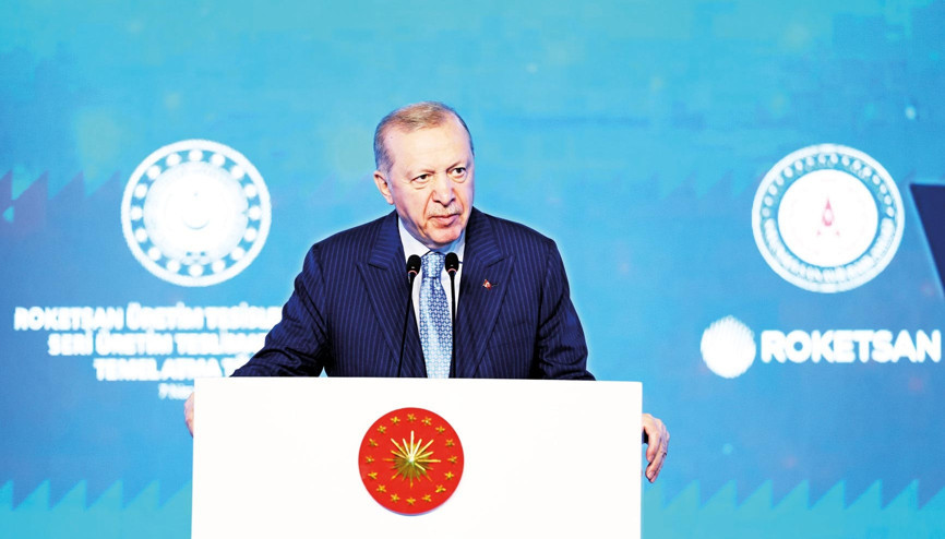Cumhurbaşkanı Erdoğan Macron’la görüştü: Ateşkes sabote edilmemeli