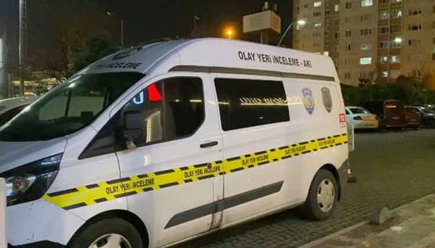 İstanbulda kızını silahla öldürüp eski eşini ağır yaralayan şüpheli yakalandı
