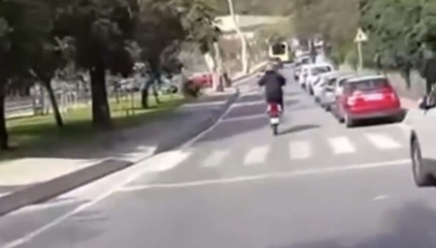 Beykoz’da trafikte tehlikeli hareketler yaptığı belirlenen motosikletliye 47 bin lira para cezası
