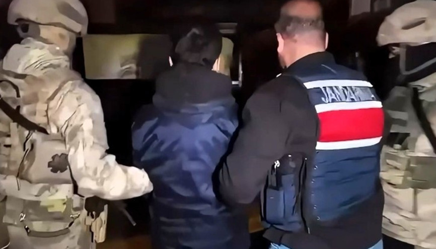 Faaliyetleri deşifre oldu... Osmaniyede jandarmadan DEAŞ operasyonu: 6 gözaltı