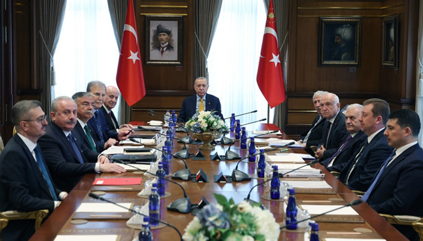 Cumhurbaşkanı Erdoğan, Yüksek İstişare Kurulu Toplantısına başkanlık etti