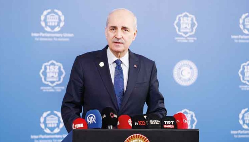 Kurtulmuş: İnsanlık suçlarının faturasını kadınlar ödüyor