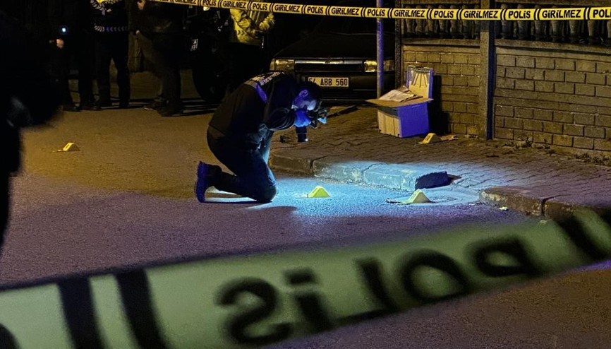 Sakaryada korku dolu dakikalar... Polisle 3 sokak boyunca çatıştı