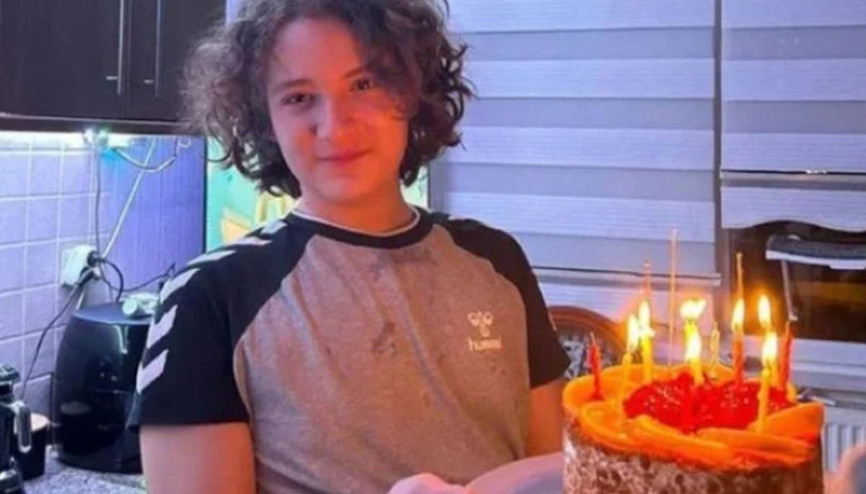 İsa Aras Mersinli kimdir, nereli, kaç yaşındaydı Kahramanmaraş okul saldırısını yapan İsa Aras Mersinlinin babası Uğur Mersinli ve annesi Pınar Mersinli kimdir