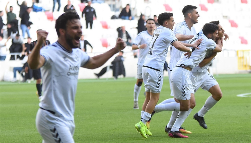 Altay, Afyonspora karşı üstün