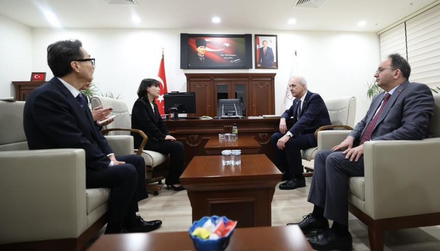 Kurtulmuş, Koreli milletvekilini tedavi gördüğü hastanede ziyaret etti