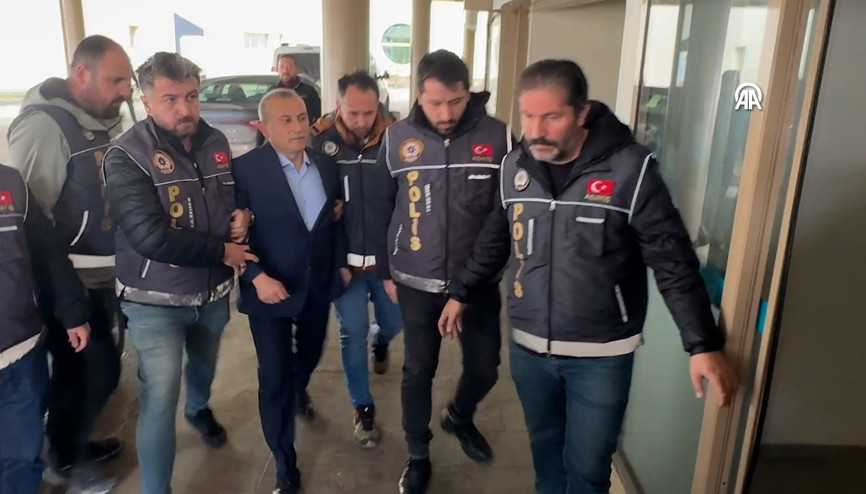 Gülistan Doku soruşturması: Dönemin Tunceli Valisi Tuncay Sonelin adliyeye getiriliş anları