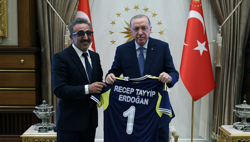 Cumhurbaşkanı Erdoğan, ABD-Türkiye İş Konseyi Başkanı Hamdi Ulukayayı kabul etti