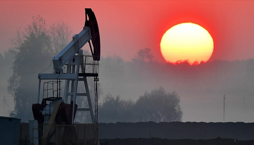 ABD’den Rusya ve İran petrolüne yönelik sürpriz karar