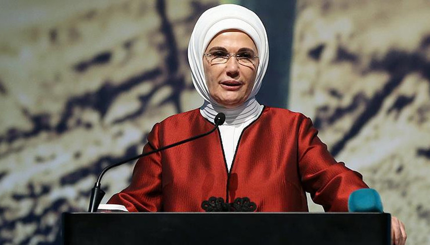 Emine Erdoğandan 23 Nisan mesajı