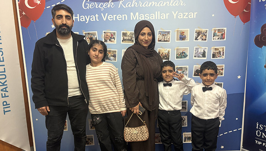 Önce kızları sonra ikizleri: İlik nakli koca bir aileyi kurtardı