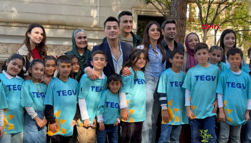 ‘Uzak Şehir’ setinin kapıları çocuklara açıldı