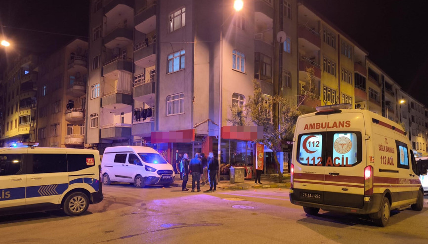 Iğdırda 1’i kadın 2 kişinin, evde silahla vurulmuş cesetleri bulundu