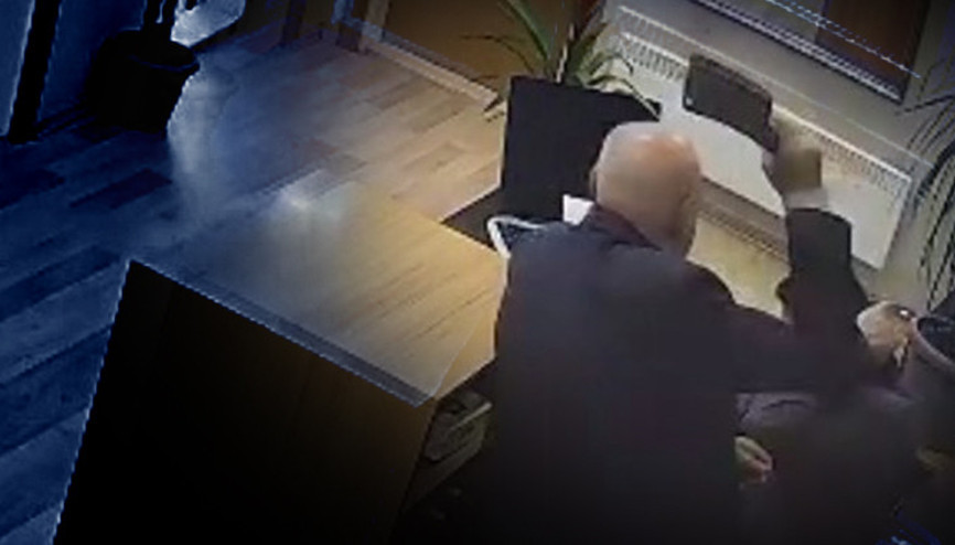 Belediye başkanının sekreterine satırlı saldırı: Dehşet anı kamerada Belediye başkanının sekreterine satırlı saldırı: Dehşet anı kamerada